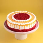 Red Velvet Coffee Drip Cream Cake